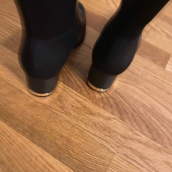 Calvin Klein boots - Picture 3 of 3